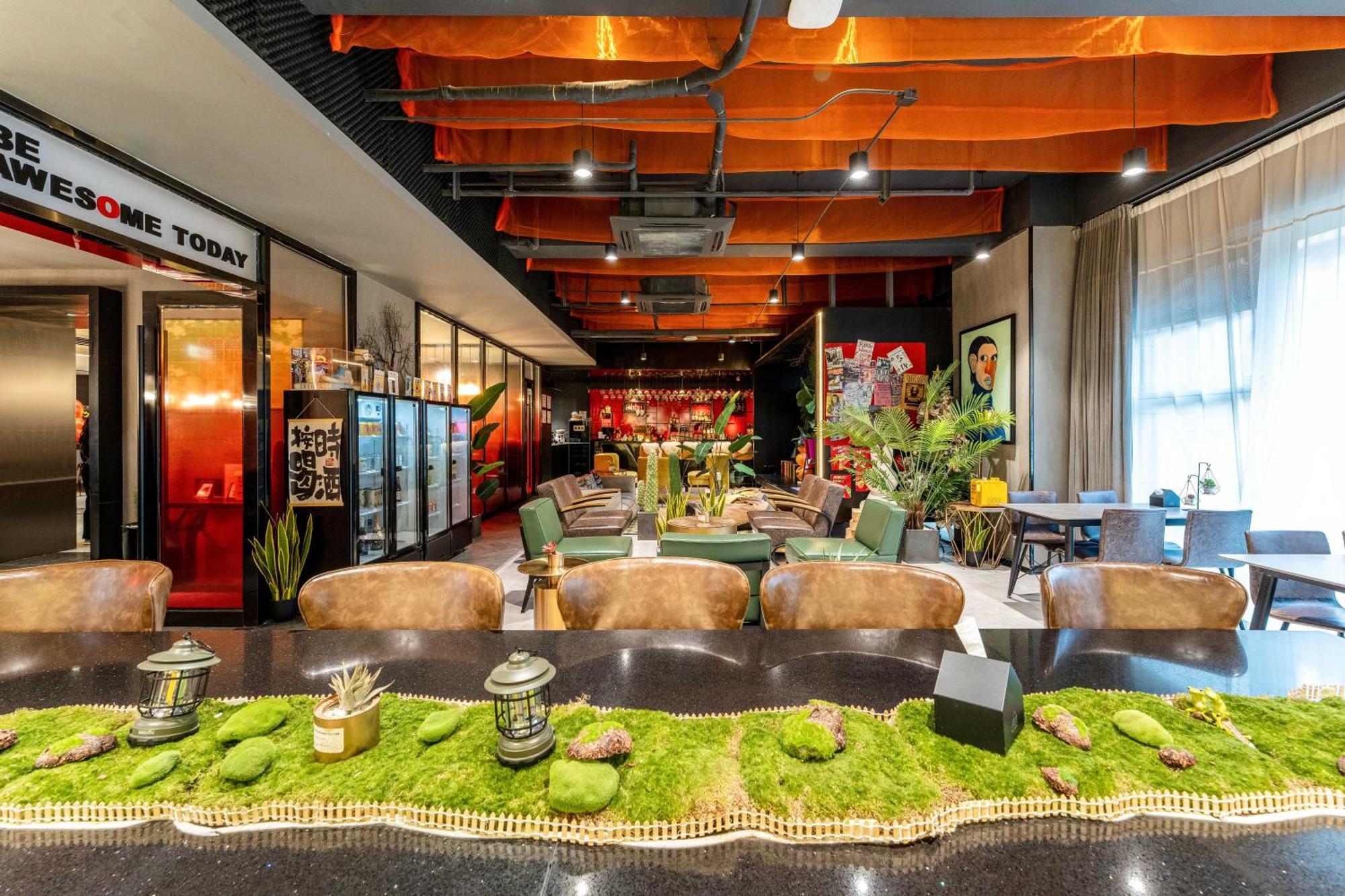 Hesu Designer Hotel & Suites -Near Xi'An Drum Tower And Yongning Gate -Free Laundry Luggage Storage -Kitty Cafe With Freshly Ground Coffee -24H Front Desk -English Service -Exclusive Subsidies For Dumpling Banquet & Show Exterior foto