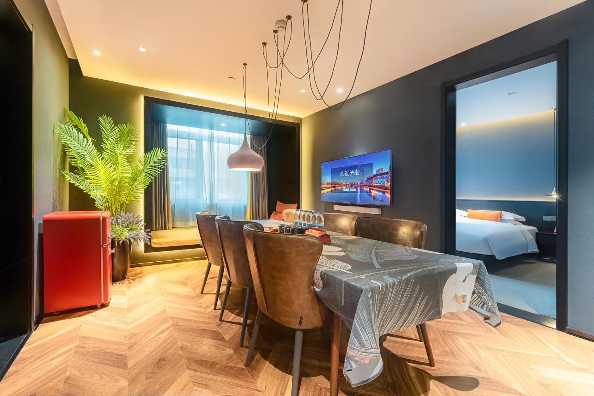 Hesu Designer Hotel & Suites -Near Xi'An Drum Tower And Yongning Gate -Free Laundry Luggage Storage -Kitty Cafe With Freshly Ground Coffee -24H Front Desk -English Service -Exclusive Subsidies For Dumpling Banquet & Show Exterior foto