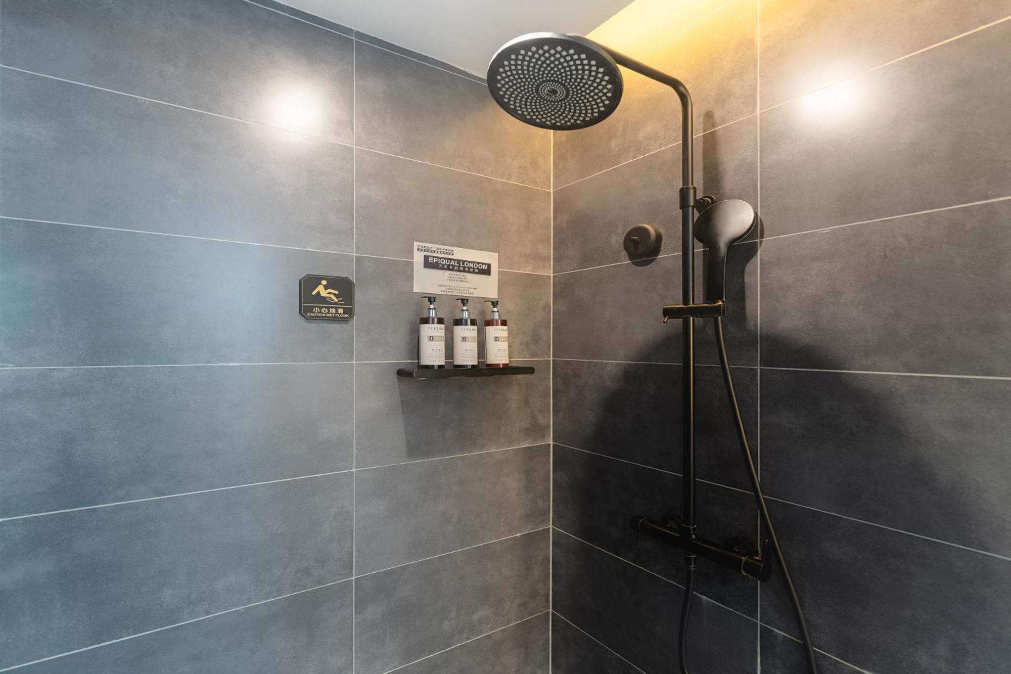Hesu Designer Hotel & Suites -Near Xi'An Drum Tower And Yongning Gate -Free Laundry Luggage Storage -Kitty Cafe With Freshly Ground Coffee -24H Front Desk -English Service -Exclusive Subsidies For Dumpling Banquet & Show Exterior foto