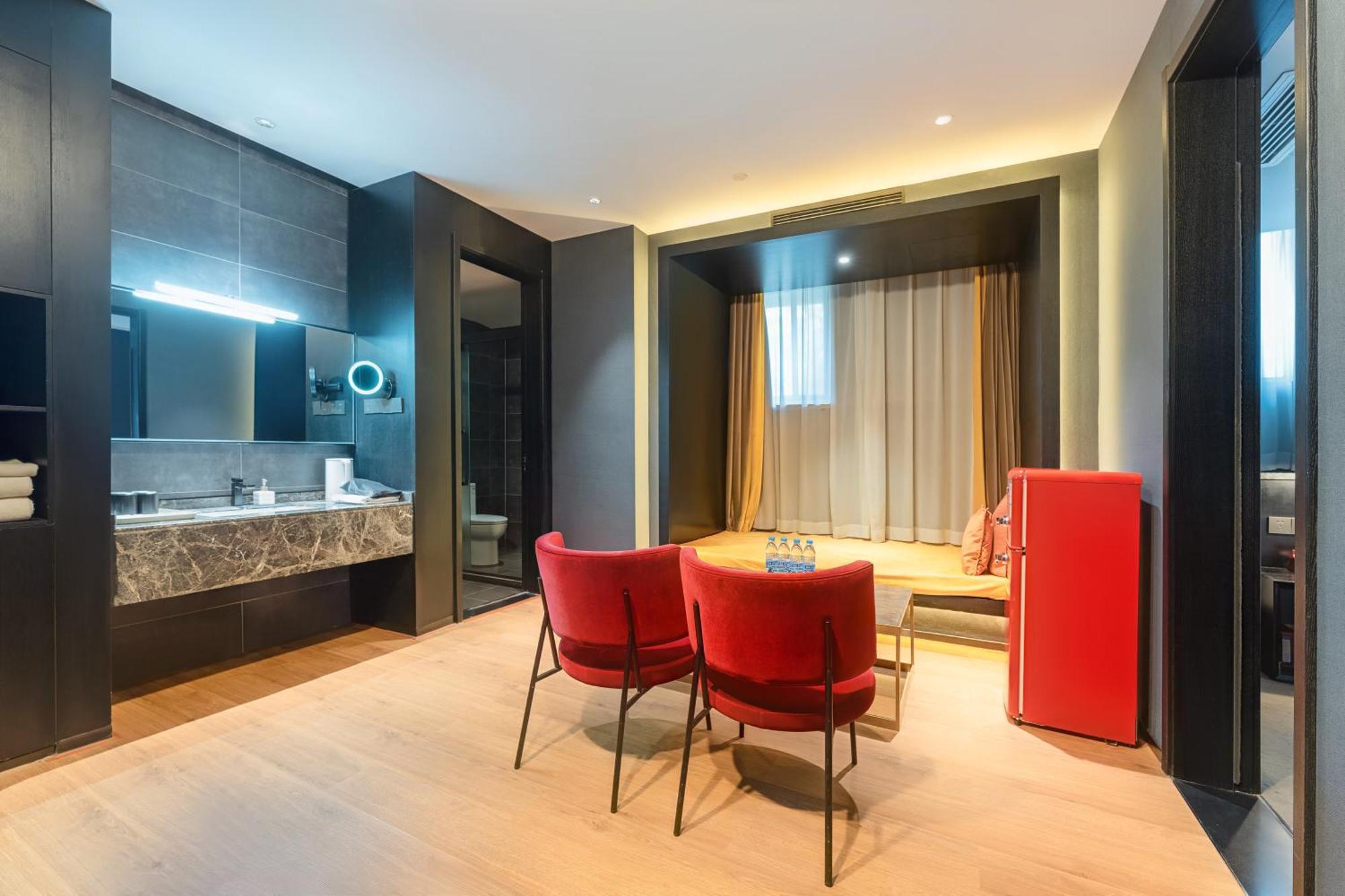 Hesu Designer Hotel & Suites -Near Xi'An Drum Tower And Yongning Gate -Free Laundry Luggage Storage -Kitty Cafe With Freshly Ground Coffee -24H Front Desk -English Service -Exclusive Subsidies For Dumpling Banquet & Show Exterior foto
